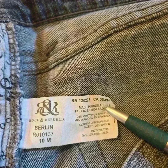Rock&Republic Womens Berlin Distressed Embellished Stretch Skinny Jeans Size 10 - Picture 13 of 13